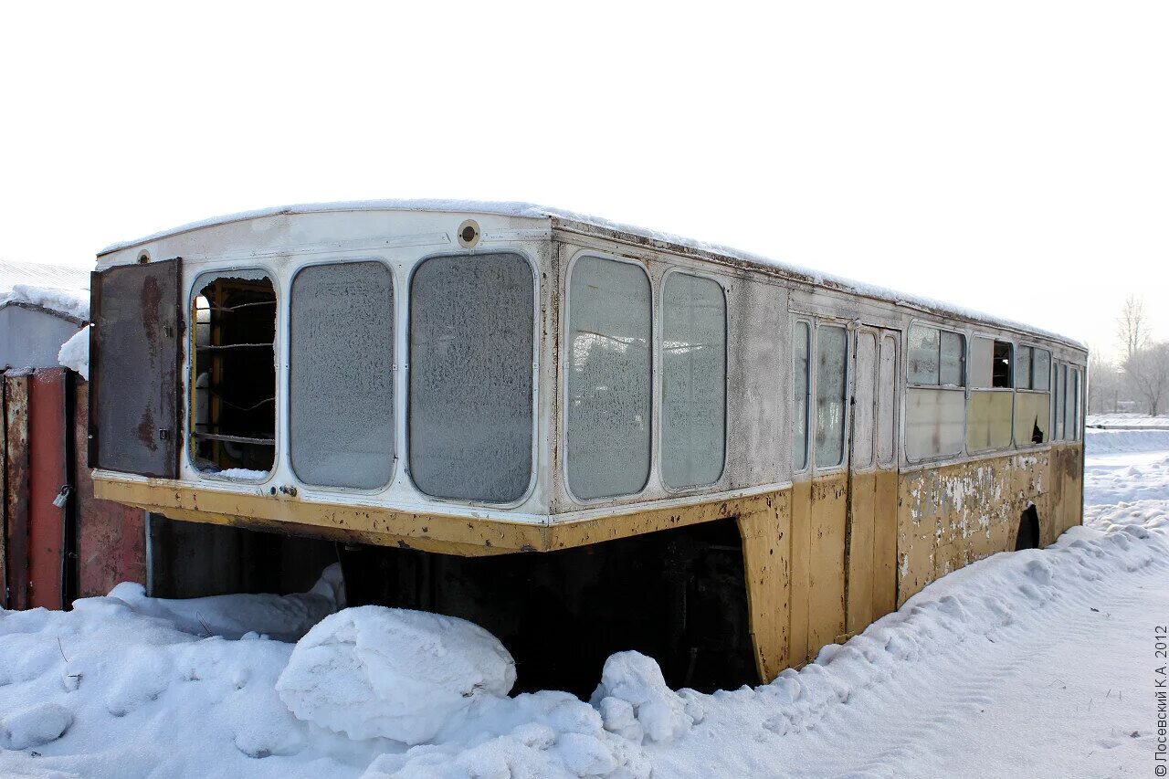 В апп 4. Пассажирский полуприцеп аппа-4. зил 130 аппа 4. перронный автобус лиаз. перронный автобус зил.