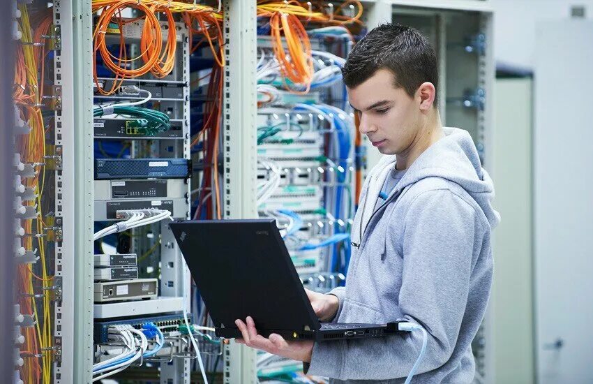 компьютерные системы и комплексы. профессия системный администратор. компьютерные системы и комплексы это. сетевое и системное администрирование. техник по компьютерным системам.