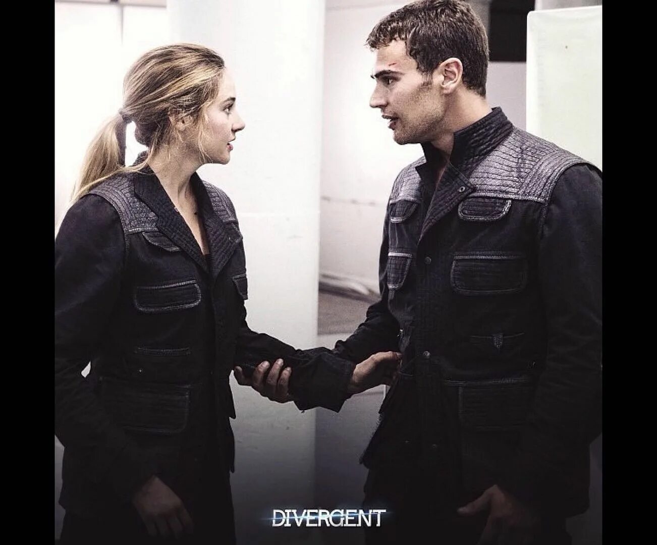 Трис и фор инсургент. Media tris. Дивергент трис и фор. Трис и фор инсургент. Дивергент тобиас и трис.