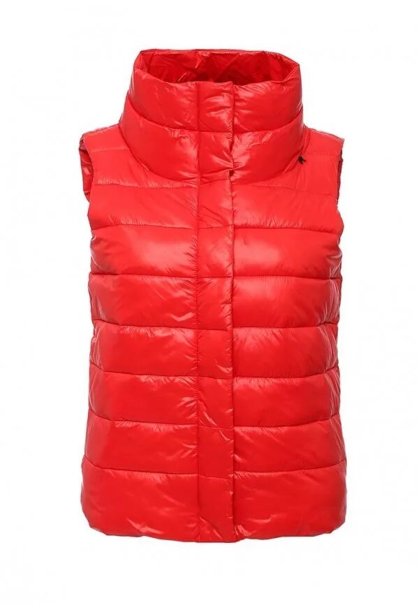 Жилет bask traverse. Красная жилетка женская. Красная жилетка. Ultra light down жилетка женская. Стеганый пуховой жилет.