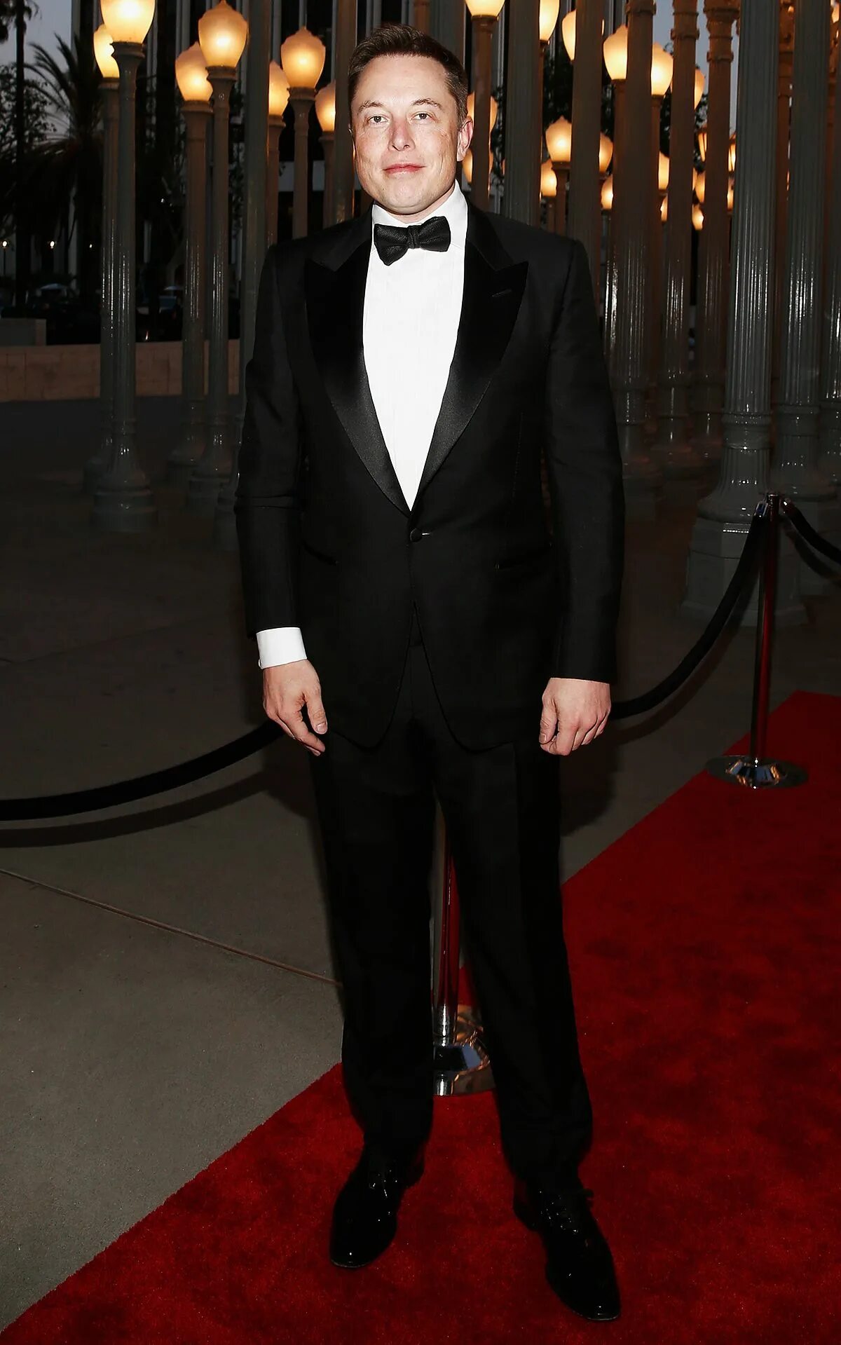 Илон маск полное. Мачете илон маск. Маск илон маск. Илон маск. Илон маск.