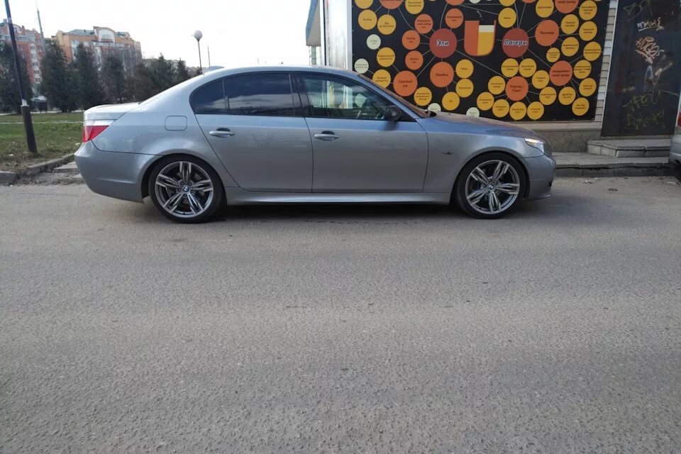 Подвеска е60. BMW e60 подвеска. БМВ е60 м тех подвеска. E60 m тех подвеска. Антихром БМВ е60.