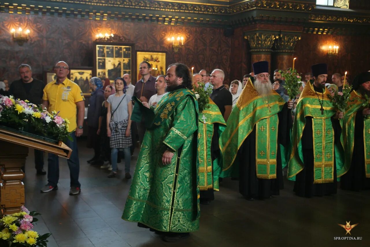 Праздник троица в 2022. Троица богослужение. Троица 2022. Пенза троица 2022 магазин. Троица 2022.