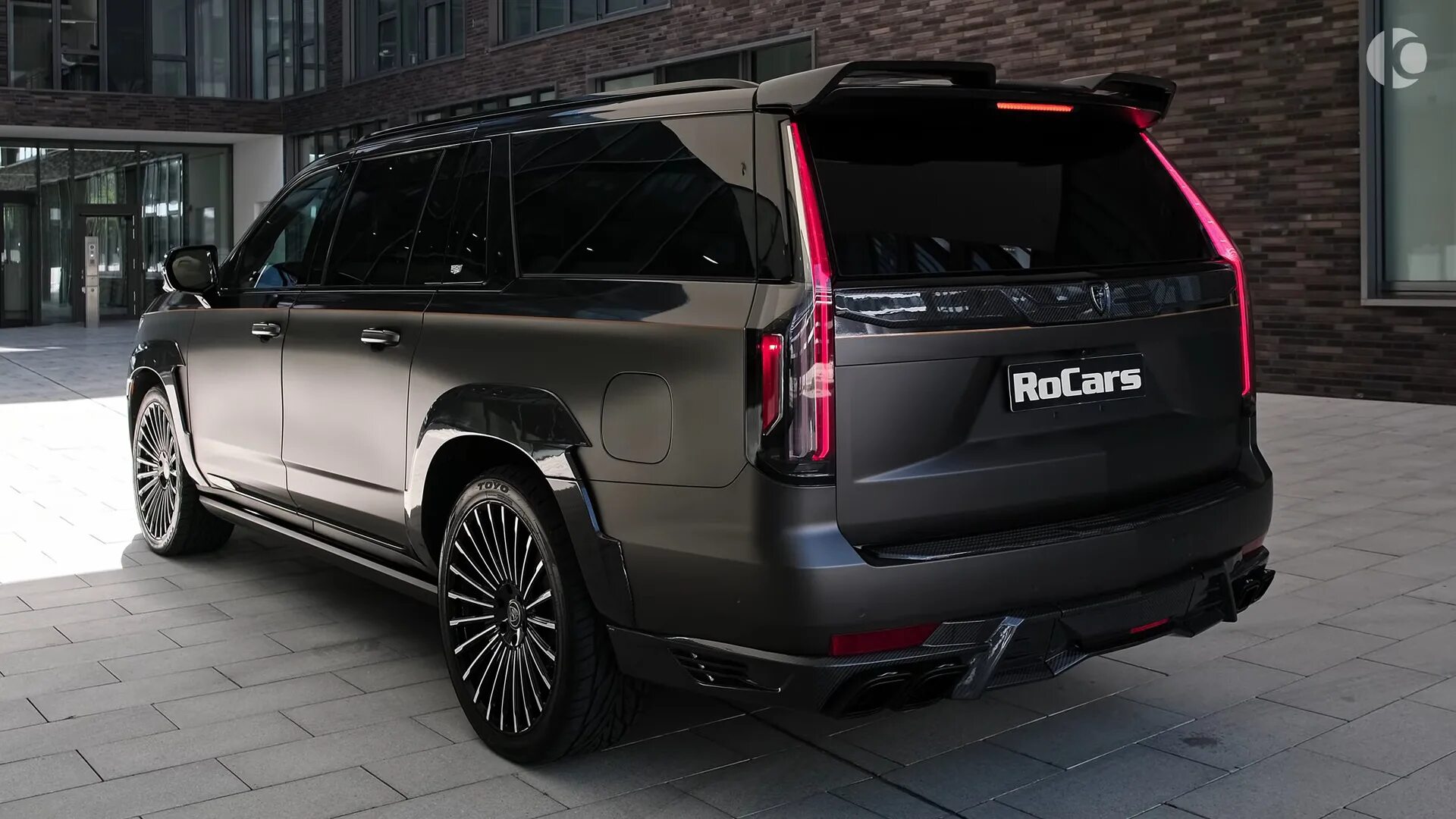 Кадиллак эскалейд 2022. Cadillac Escalade 2022. Cadillac Escalade long 2022. Кадиллак Эскалейд Лонг 2022. 2022 Cadillac Escalade long - New Luxury SUV by larte Design.