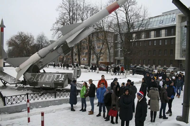 Ярославское военное училище противовоздушной обороны. ЯВЗРУ ПВО Ярославль. ОВВОКИУ ПВО Одесса. ПВО Ярославль Военная часть.