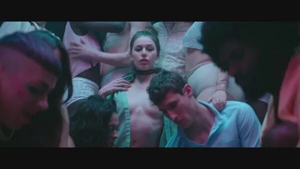 Years & years-i wish i knew. Years years all for you. Years & years, mnek - valentino. Years and years 2022. Клип desire.