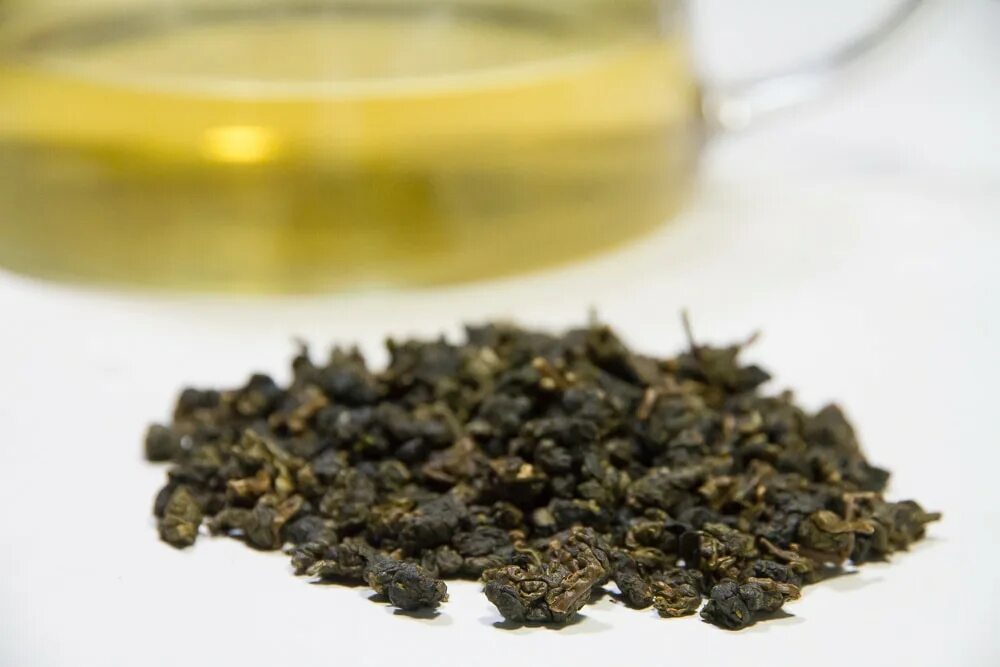 Чай кудин свойства цена. Чай Кудин. Чай Кудин черный. Улун в палочках. Чай улун Формоза Тайвань.