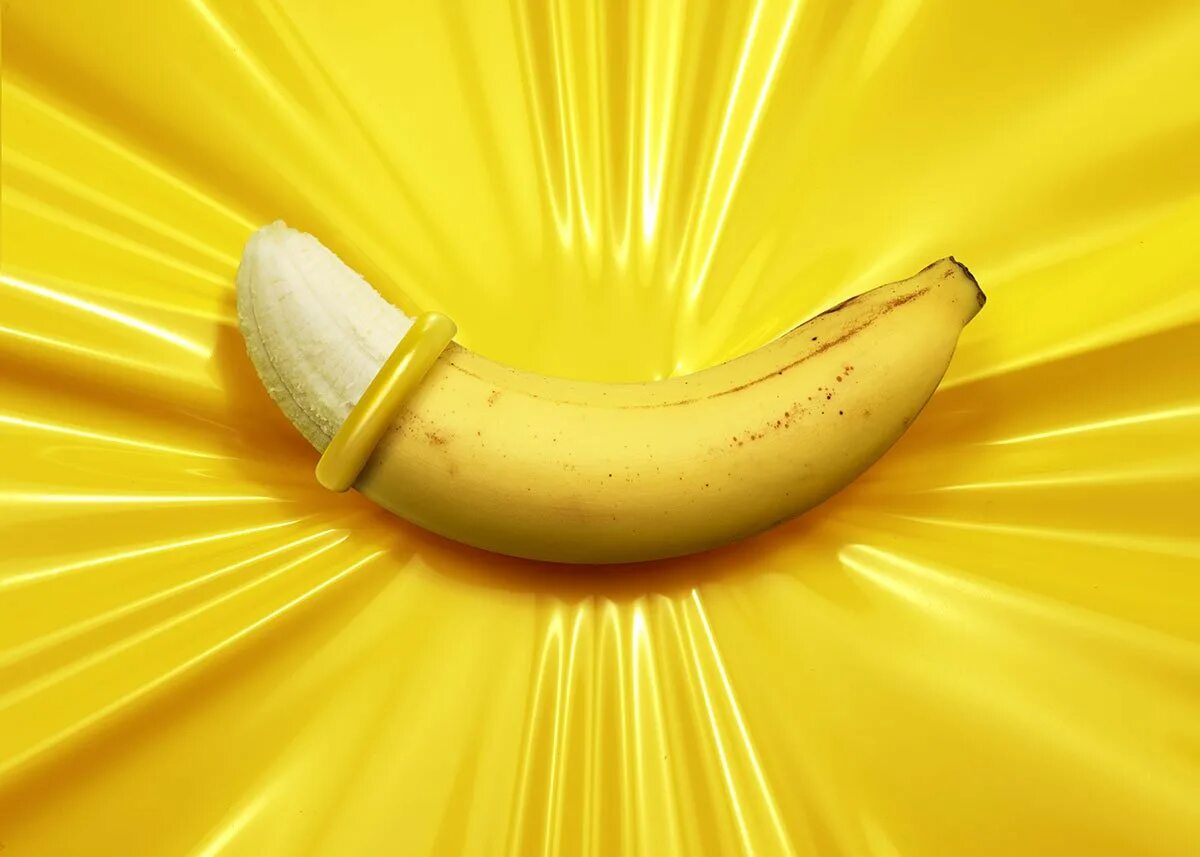 Презервативы Durex банан. Смешной банан. Креативный банан. Прикольные бананы. Банально фото