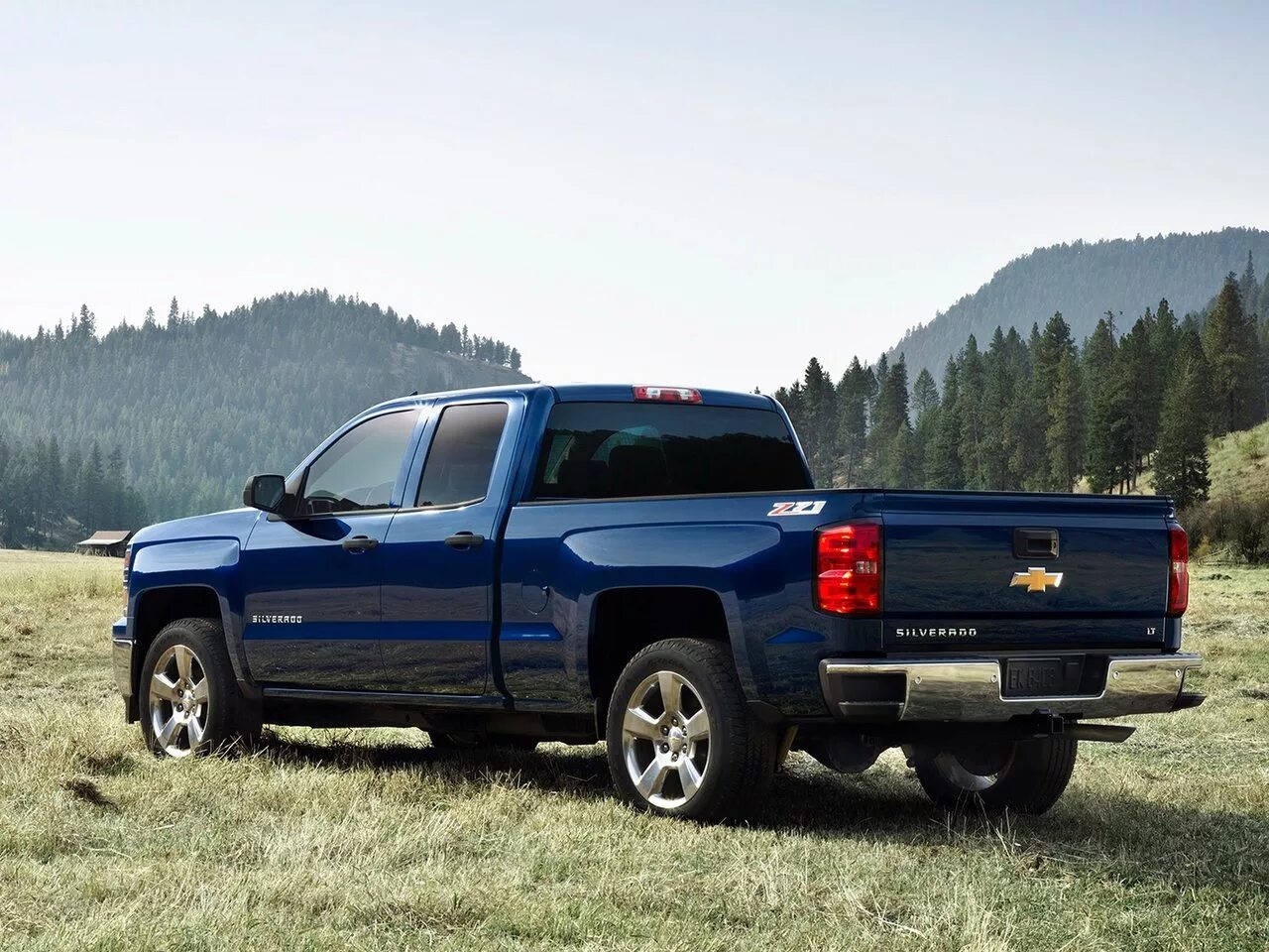 Скорость пикапа. 2014 Chevrolet Silverado 1500. Chevrolet Silverado 2013. Chevrolet Silverado III (k2xx). Chevrolet k1500 Silverado z71.