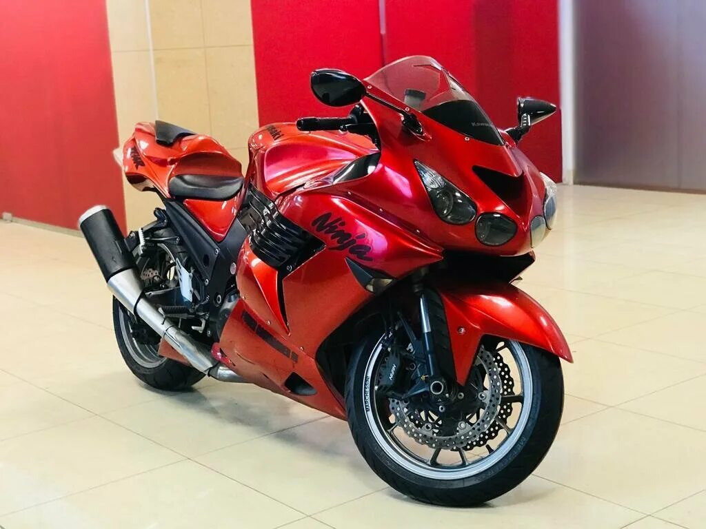 Kawasaki zx6r красный. Кавасаки zx6r 2012 красный. Kawasaki zx6r 2007 года. Мотоцикл кавасаки красный. Kawasaki ninja 300 red.