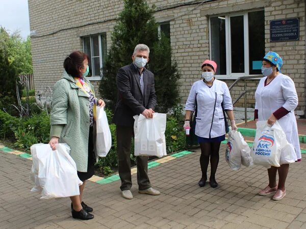 Погода в черемисиново на 14 дней курской. Черемисиново больница. Черемисиново Курская область. Больница в Черемисиново Курской области. Глава Черемисиновского района Курской области.