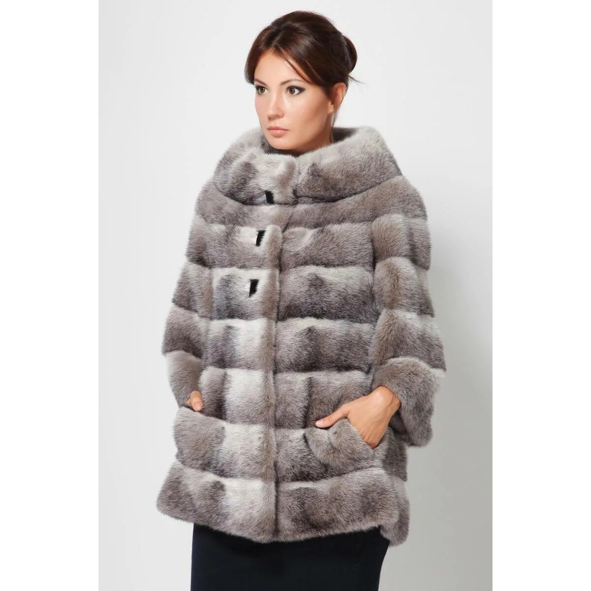 Шуба фирма baida. Шуба от антонио дидоне. Шуба из мутона с отделкой из каракуля. Антонио дидоне шубы норковые. Форум шубы.