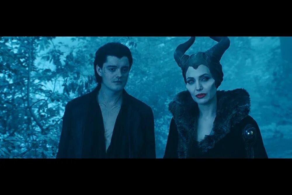 Малефисента 2 финал. Фильм малефисента 1. Малефисента субтитры. Малефисента субтитры. Малефисента 1 часть.