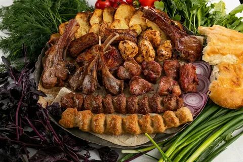 Мясо на углях лабытнанги