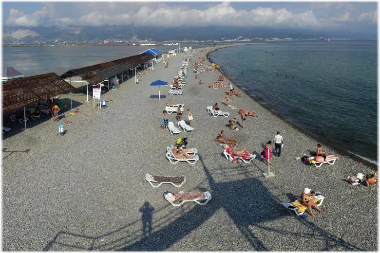 Алексино отзывы. Пляж алексино новороссийск. Алексино отзывы. Усыпальница усадьбы алексино. Новороссийск алексино набережная.