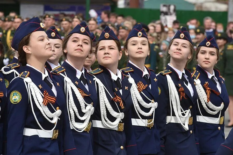 Парад в йошкар оле 9 мая 2024. Парад йошкар ола 2022. парад йошкар ола. парад в йошкар-ола 9 мая 2009. 9 мая в йошкар оле 2022.