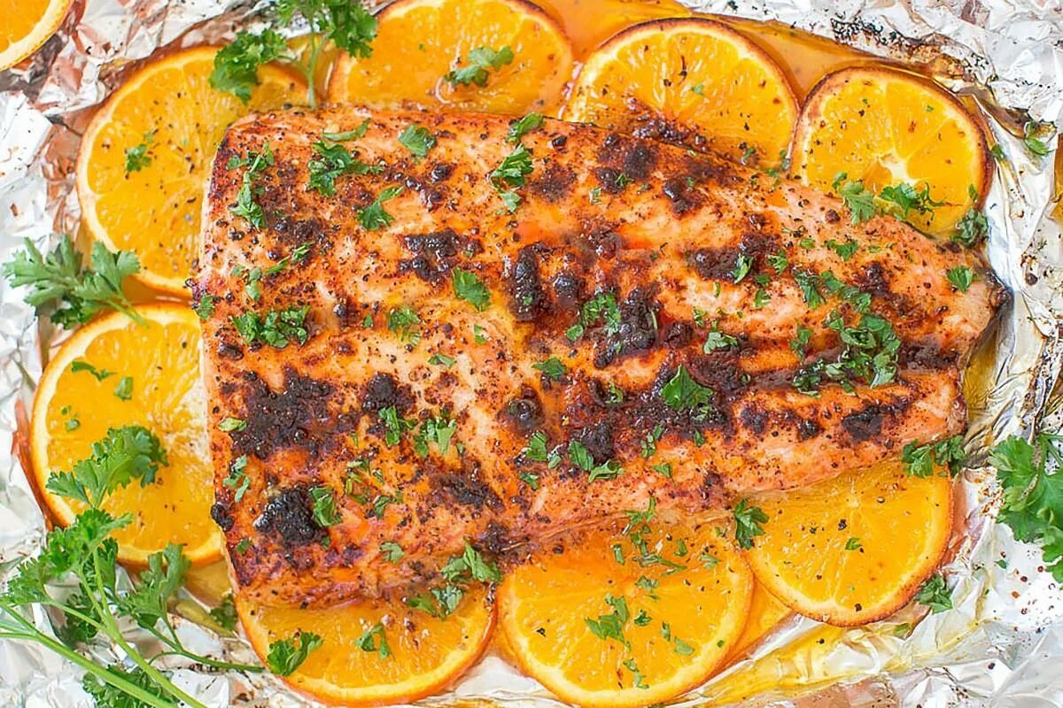 Нерка в духовке. Лосось с апельсинами в духовке. Нерка блюда. Нерка жареная. Нерка блюда.