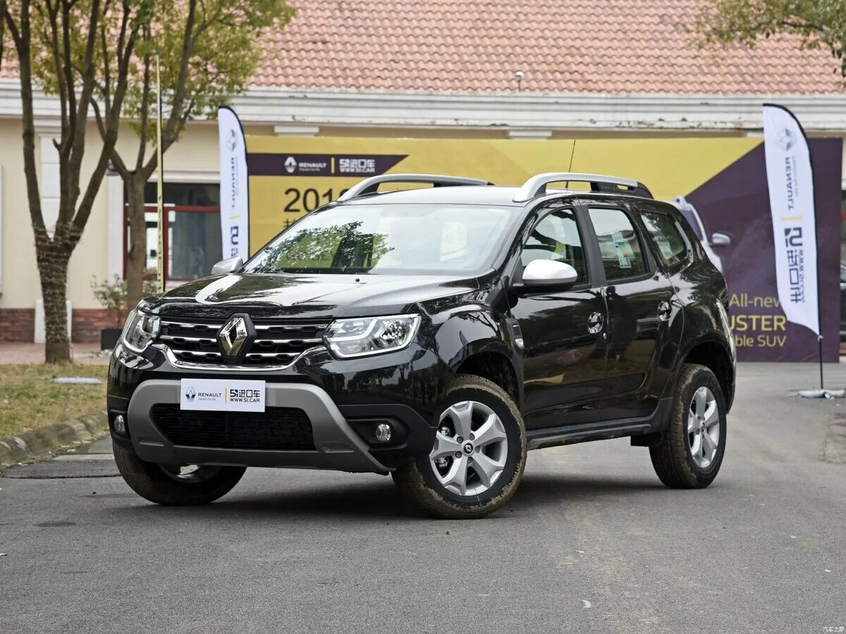 Рено дастер 4 4 2.0. Рено Дастер 2020. Renault Duster 2021. Новый Renault Duster 2020. Renault Duster 2021 Black.