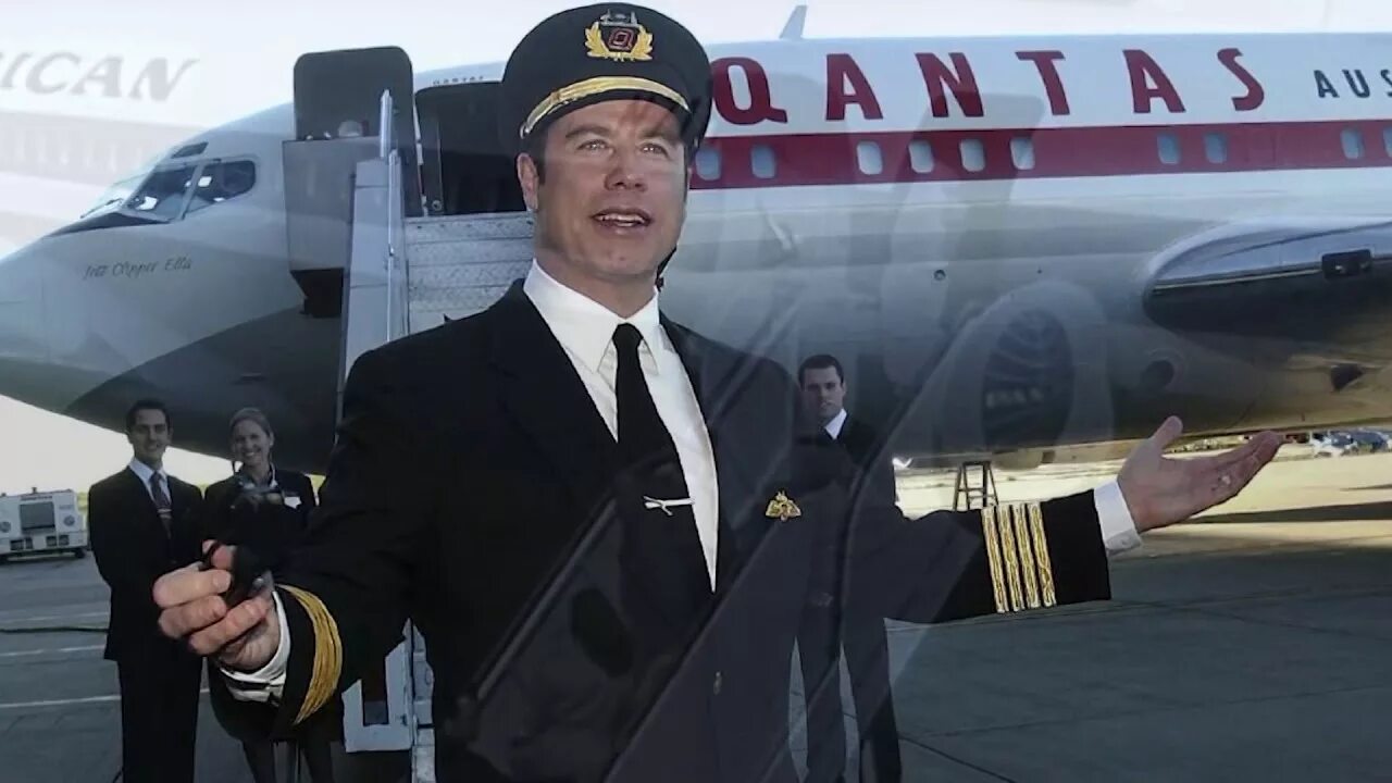 Пилоты эмирейтс. Боинг актер. Джон траволта самолеты. Boeing джона траволты. Дом джона траволты с взлетной полосой.