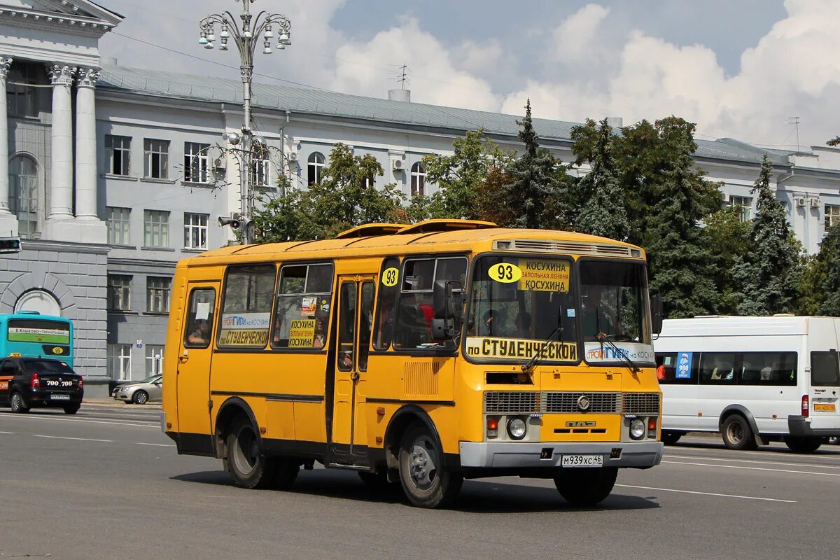 Маршрутки курск. Автобусы ПАЗ 72 Курск. В Курске автобусы ПАЗ. Курские маршрутки.