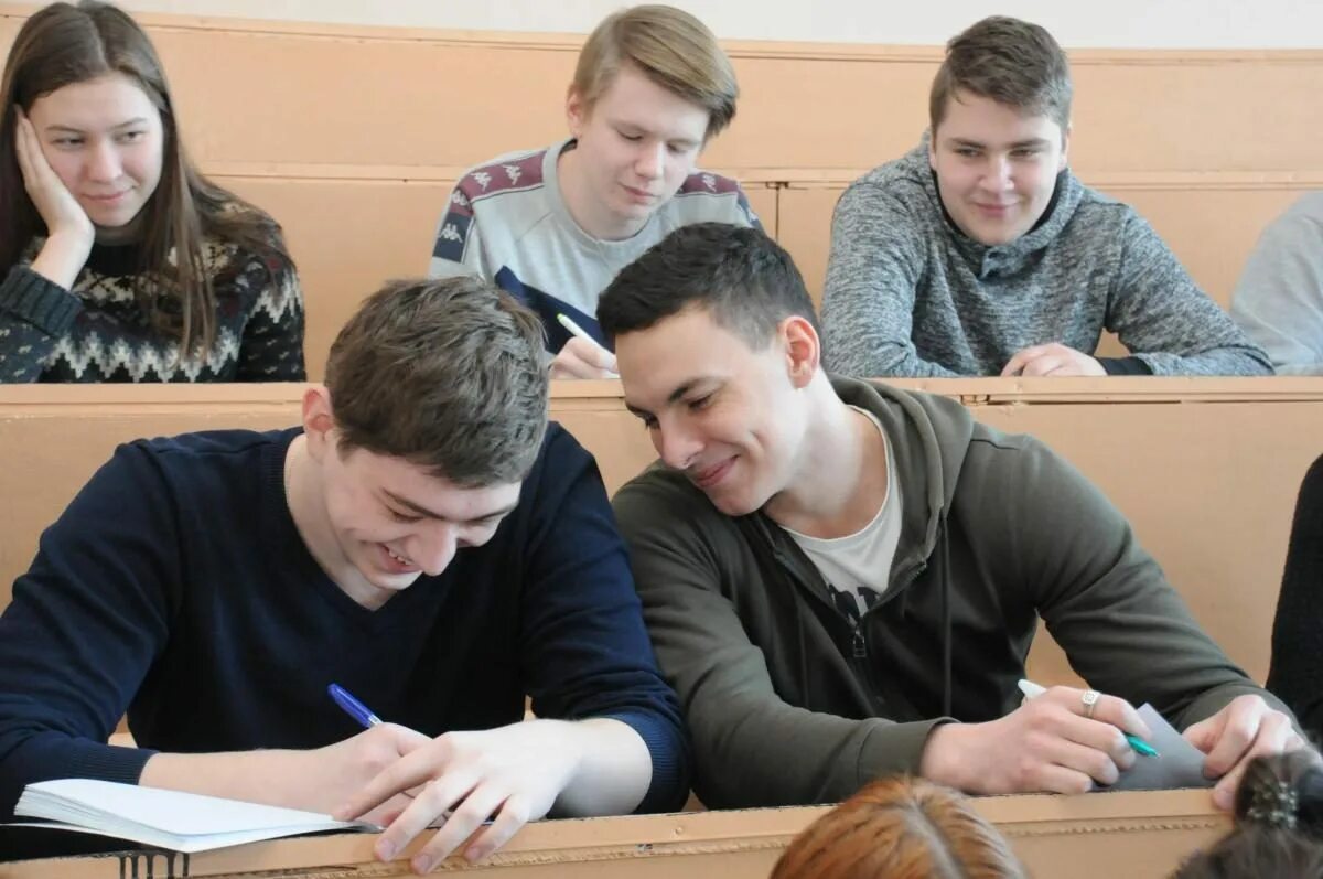 Заочное обучение лобачевского. Очное обучение это. Арзамасский филиал ннгу им лобачевского общежитие. Заочное обучение лобачевского. Дзержинский филиал ннгу.