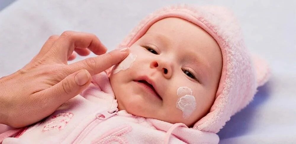 Детский кожный. Экссудативно-катаральный диатез у новорожденного. Тонкая кожа у новорожденных. Сухая кожа у новорожденного.