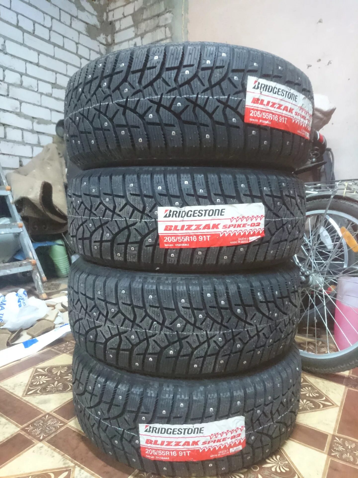 Bridgestone blizzak spike 02. BRIDGESTONEBLIZZAK Spike-02 205/55 r16 91t. Bridgestone Blizzak Spike-02 205/55 r16 91t. Bridgestone Blizzak Spike-02 SUV 215/65/16.