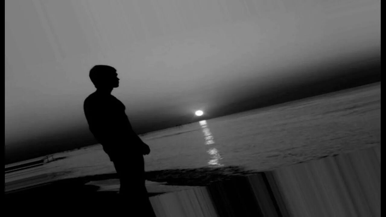 Одинокий одиночные. Одинокий одиночные. Alone и lonely в чем разница. Одиночество тоска. Это одиночество.