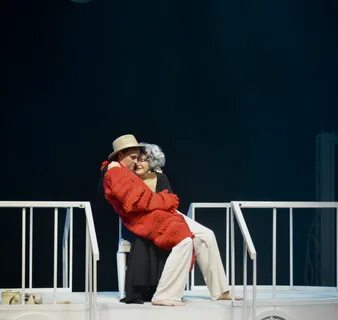 Королев спектакли