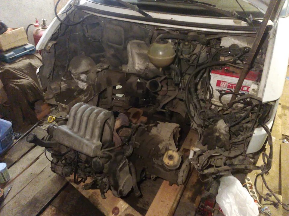 Т4 снять двигатель. Т4 снять двигатель