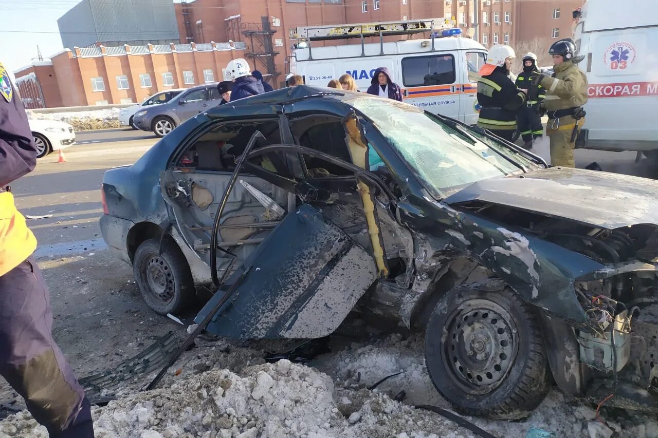 Нгс происшествия новосибирск сегодня. Страшное ДТП В Новосибирске. Места аварий в Новосибирске.