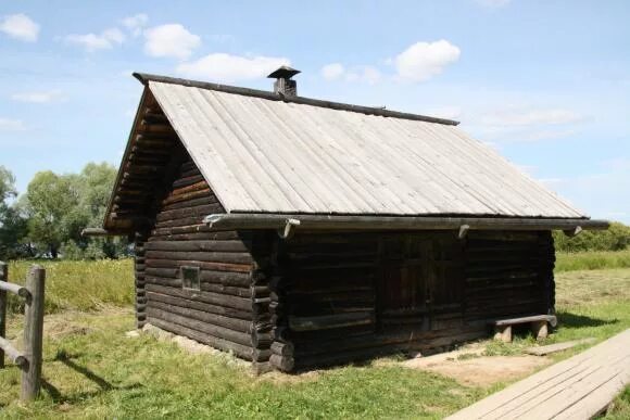 Снопы в поле. Нижегородский музей деревянного зодчества мельница. Сушильня для снопов овин. Сушка снопов 4 буквы. Сушка снопов 4 буквы.