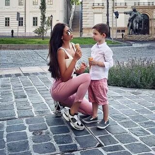 Аппетитная мама сыном