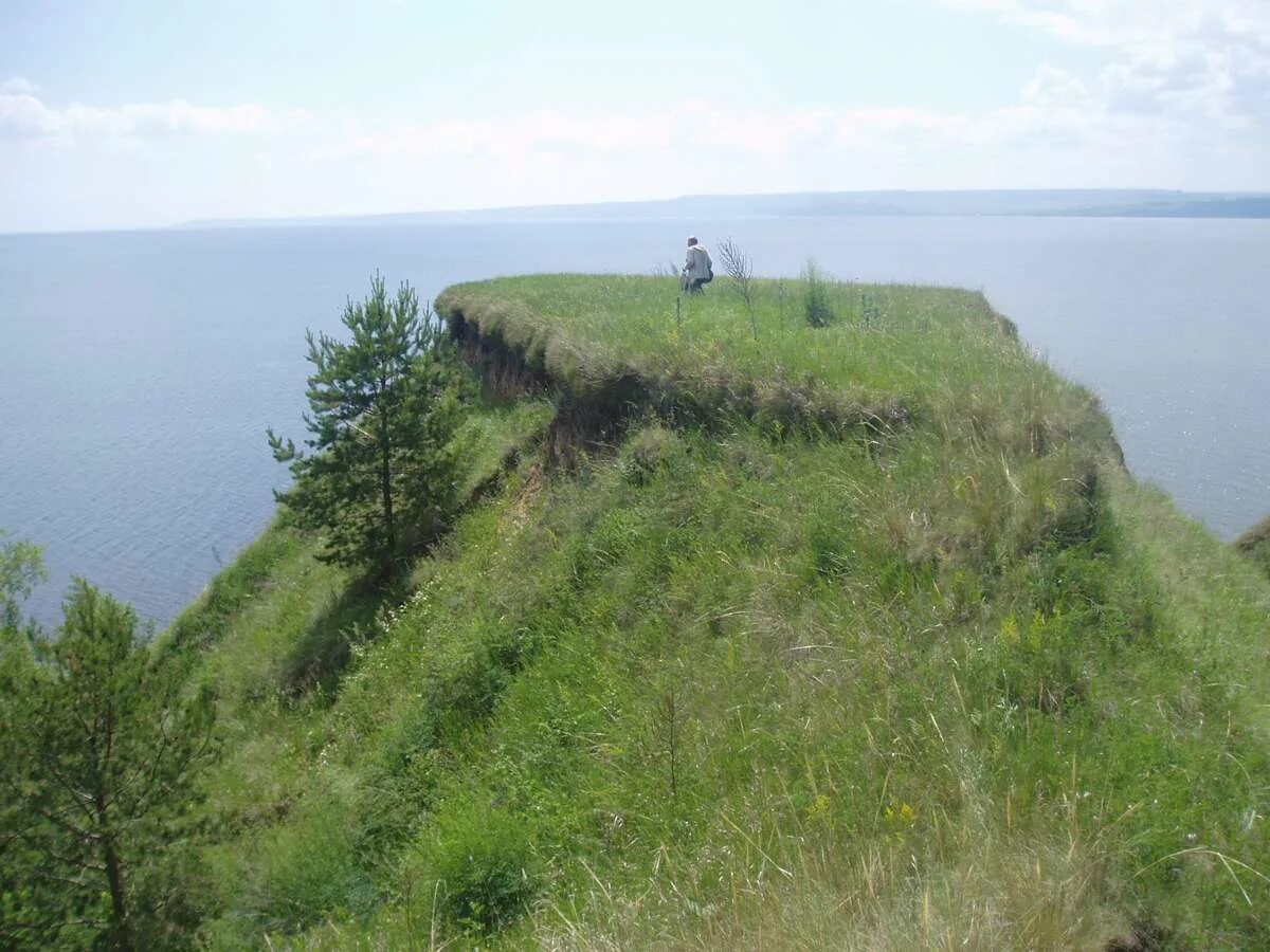 Человек и его окрестности. Крестово Городище Ульяновская область. Село крестово Городище Ульяновской области. Крестово Городище Волга. Крестово Городище Ульяновская область Волга.