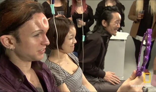 японский бублик на лбу