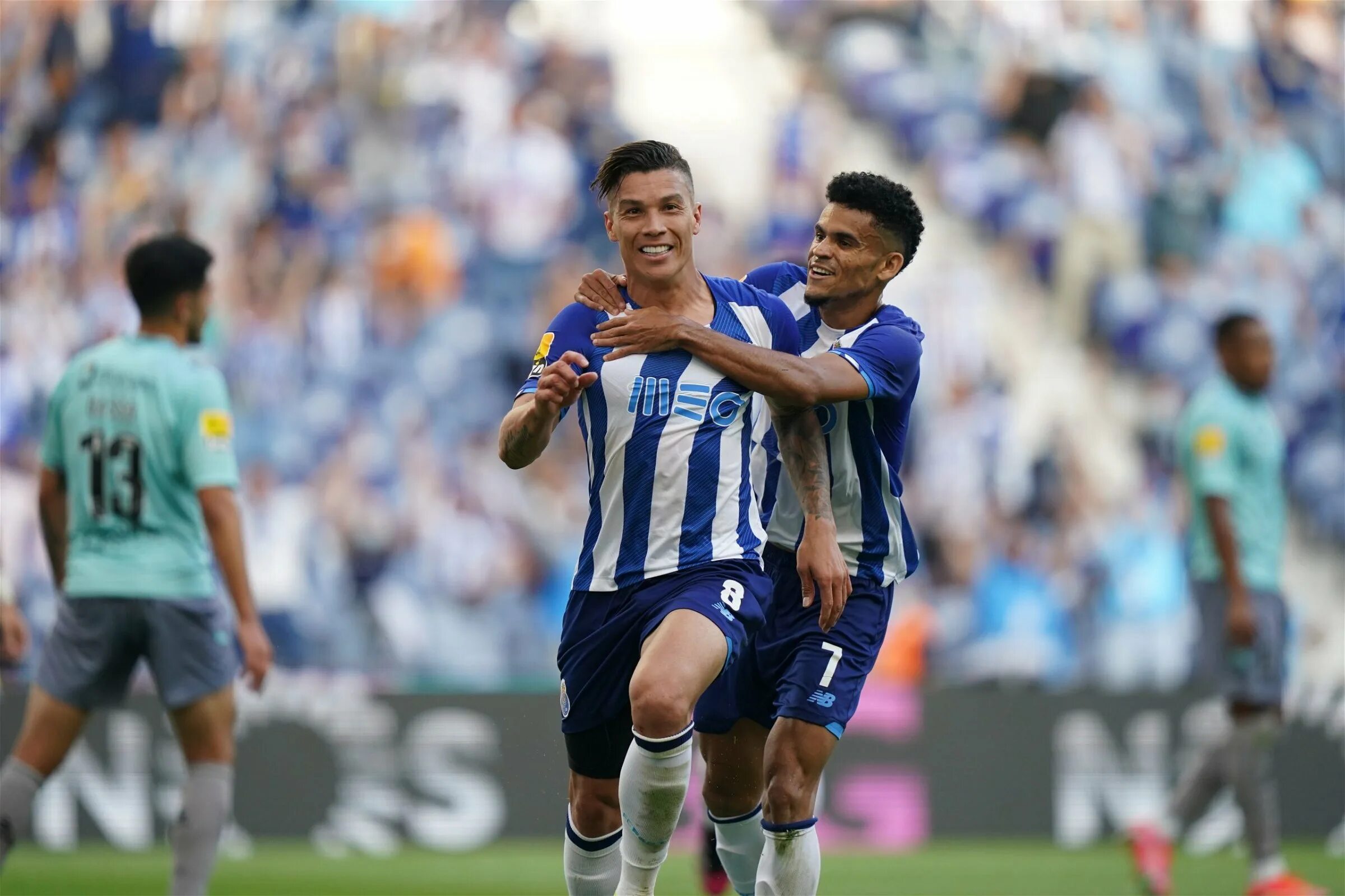 Арока порту футбол 2021. Португаля арока. Арока португалия. Португалия футбол. Спортинг - жил висенте футбол фото.