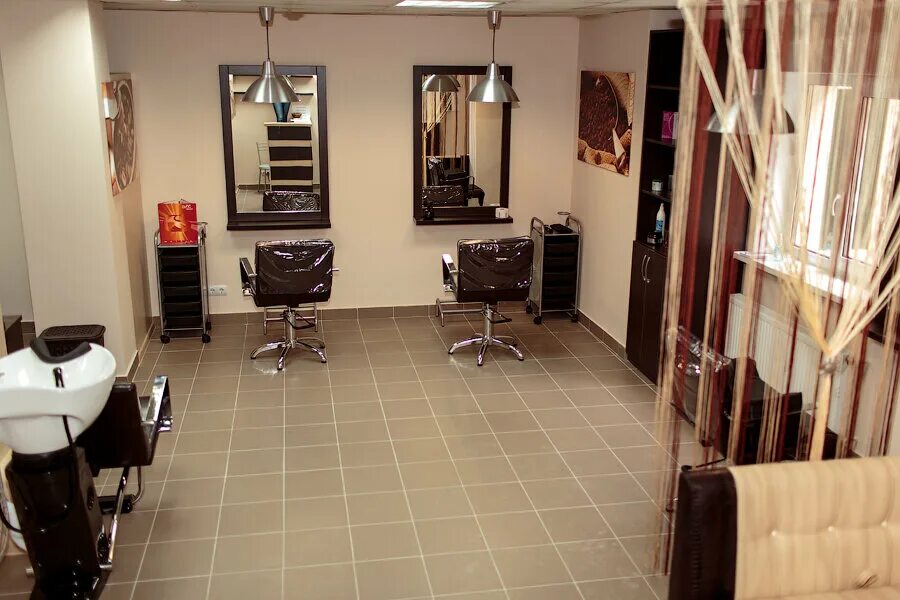 парикмахер из минска. ул. салон varsenika. салон красоты, парикмахерская в минске. бурдейного, д.