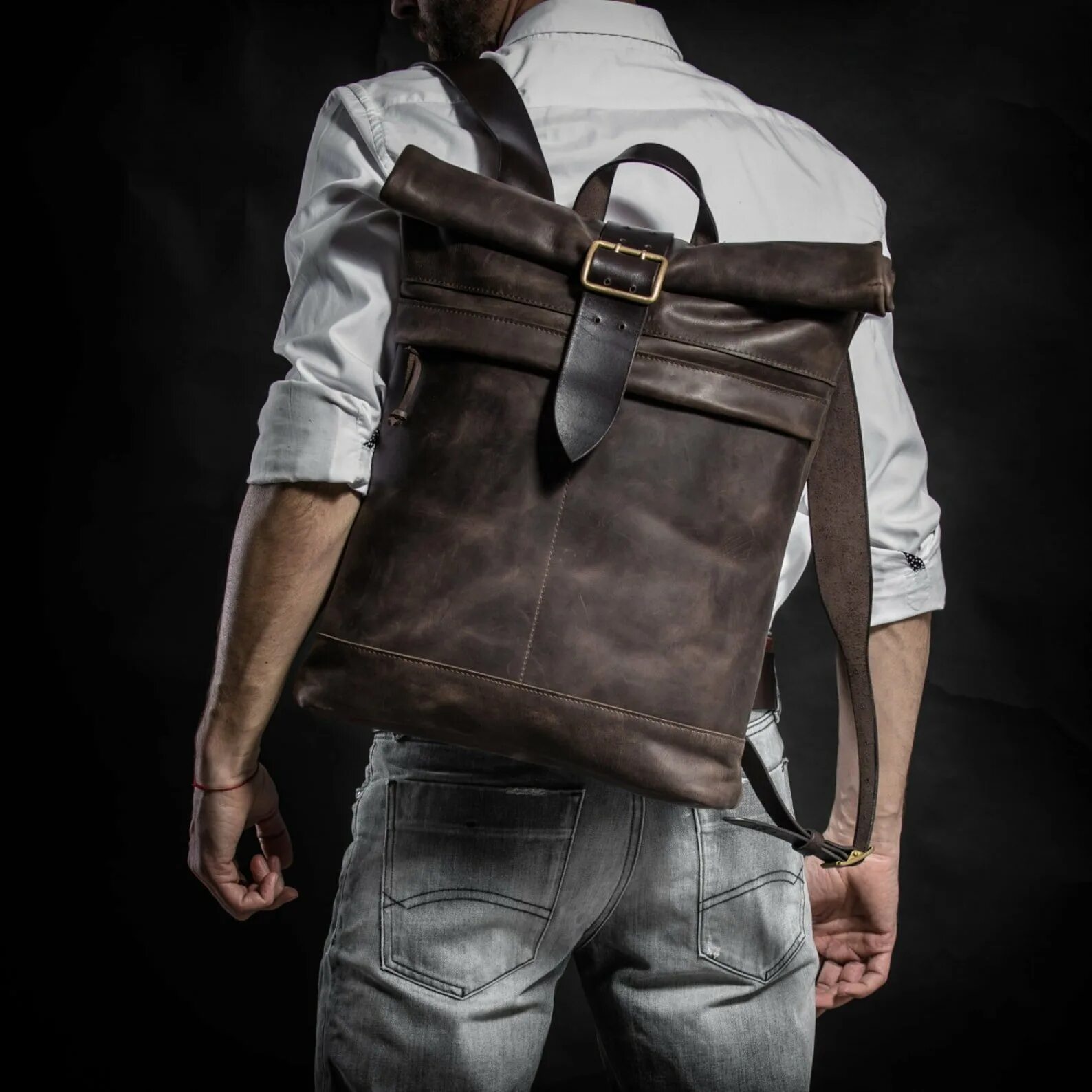 Kruk Garage сумка мужская. Кожаный рюкзак Rolltop. Стильный мужской рюкзак. Рюкзак кожаный мужской. Рюкзак мужской бренд