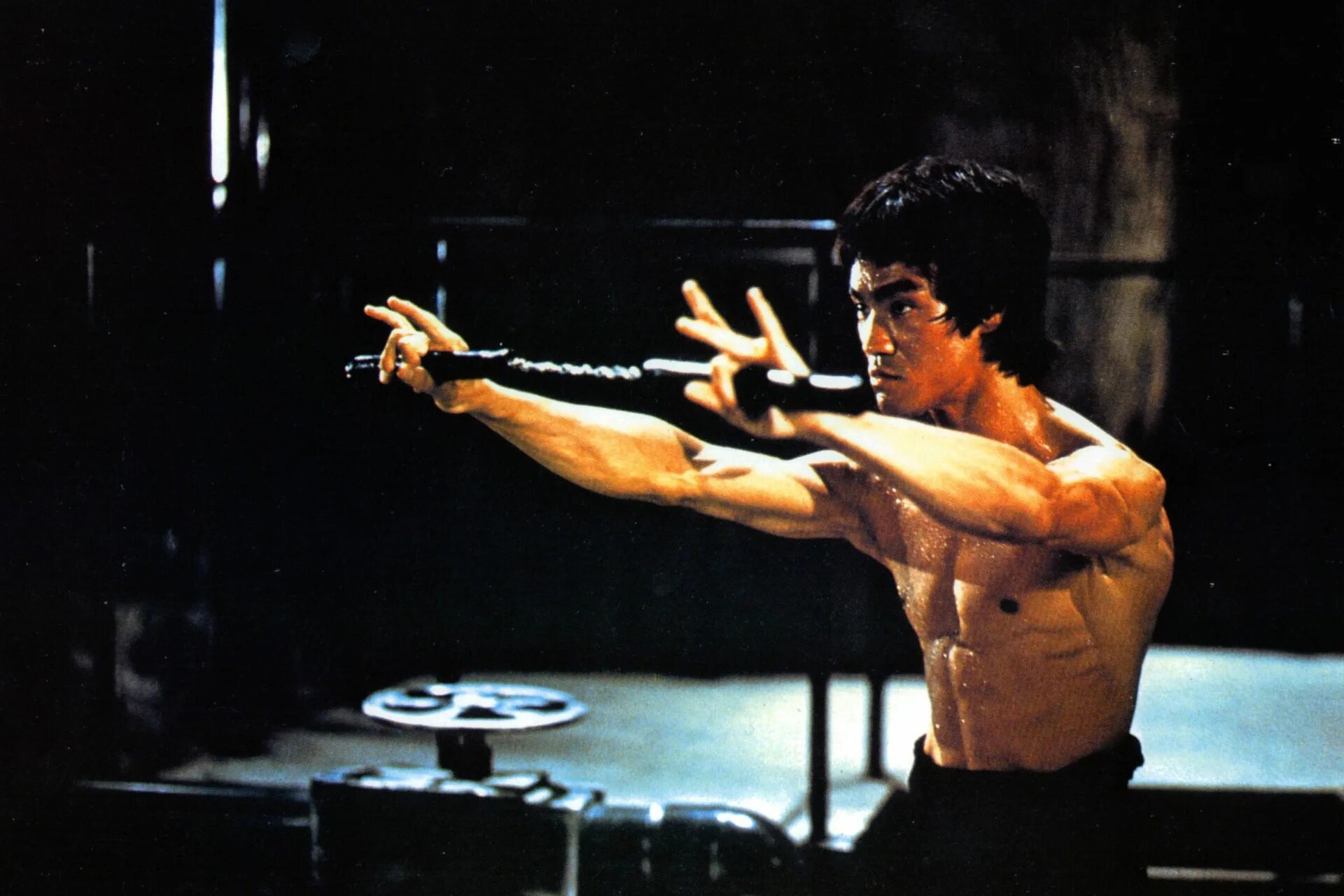 брюс ли 20 июля 1973. брюс ли vs чак норрис путь дракона. брюс ли каратэ. фрэнк дюкс кровавый спорт 1988. боевые искусства 90 х.