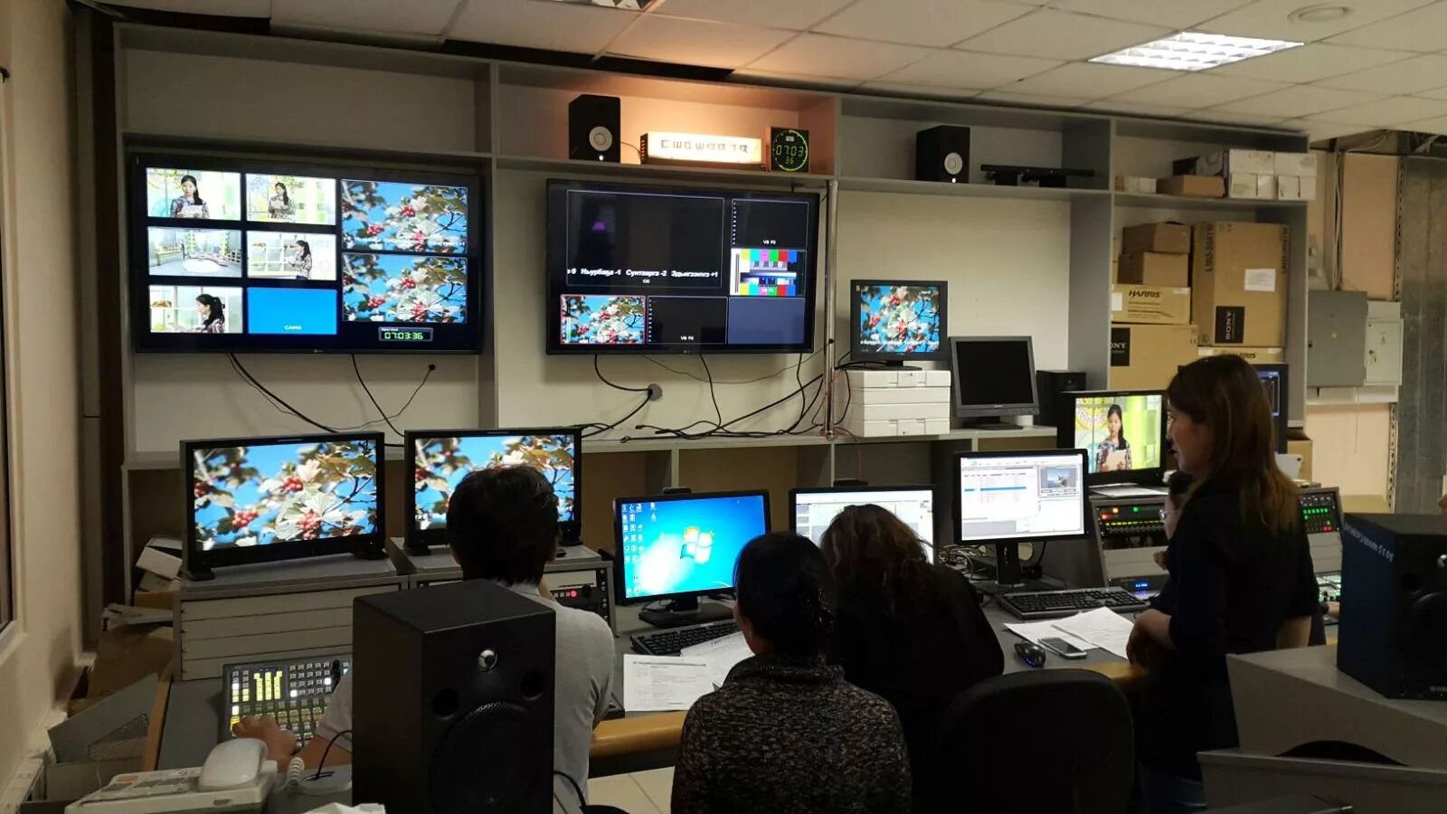 Суорат нвк саха. Саха нвк работники тв. Нвк саха якутия. Саян иванов нвк саха. Национальной вещательной компании "саха".