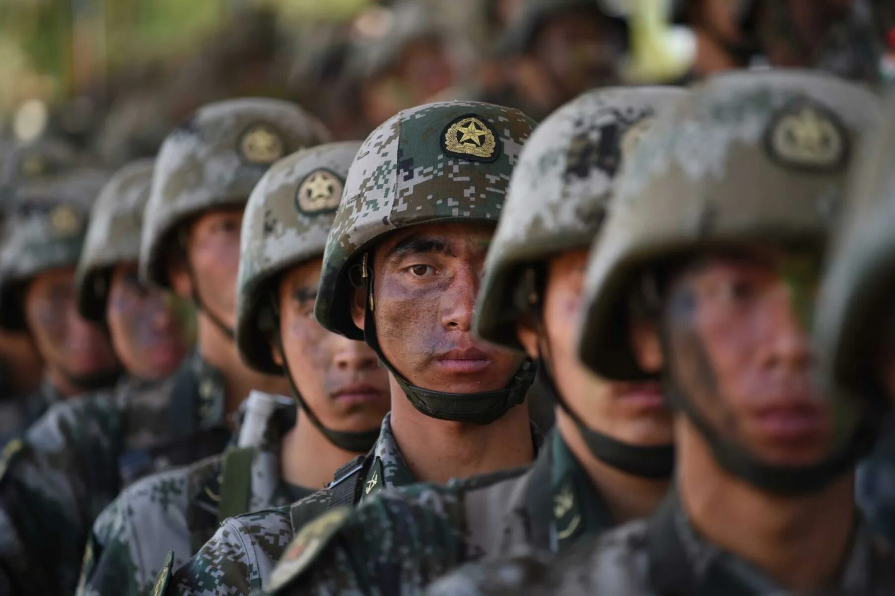 Китайские военные. Армия Китая. Китай оборона военные. Китайцы военные. Sending troops