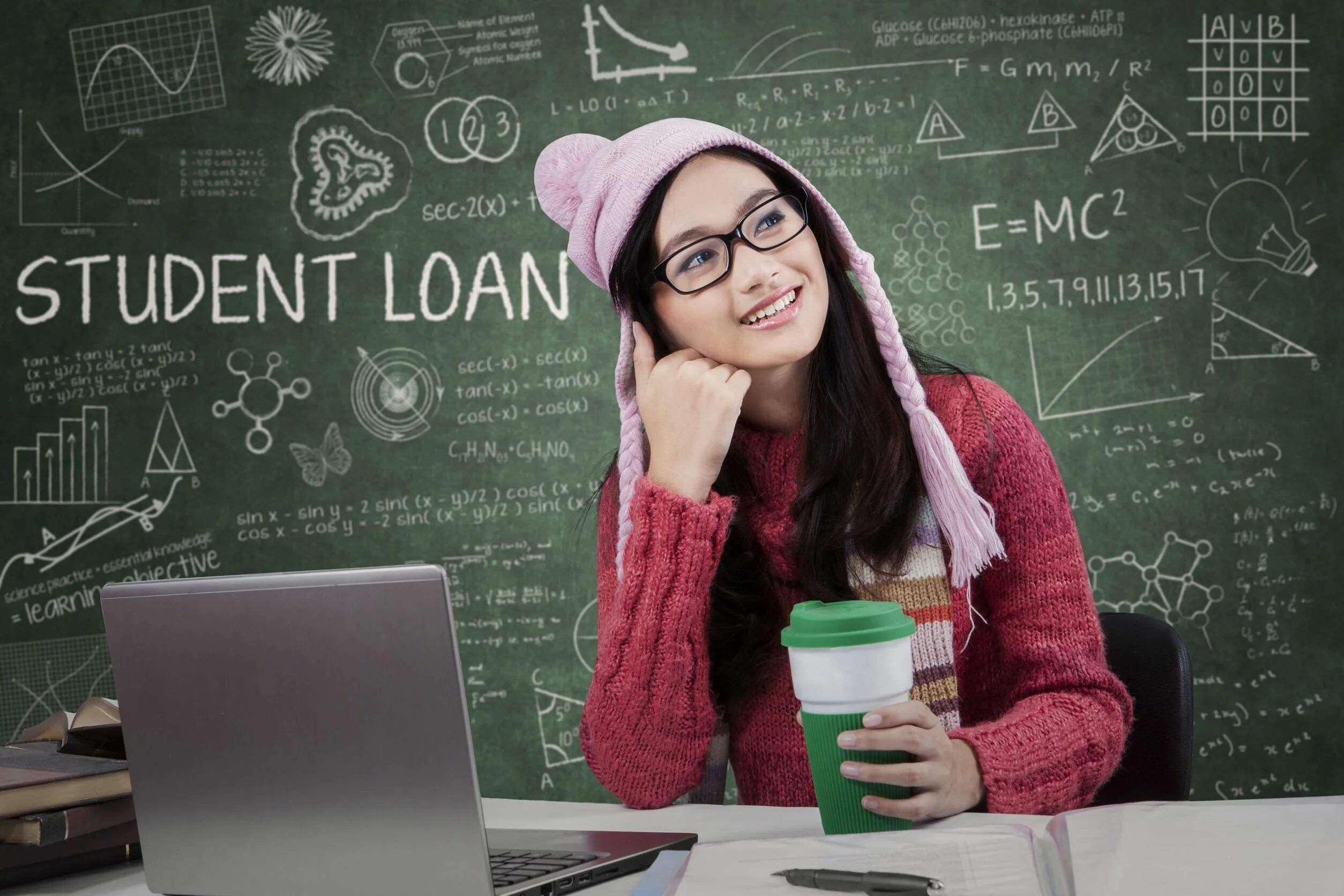 Student loan. Студенты зимой. Student. Студент мечтает.