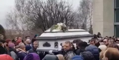 Похоронить в открытом гробу