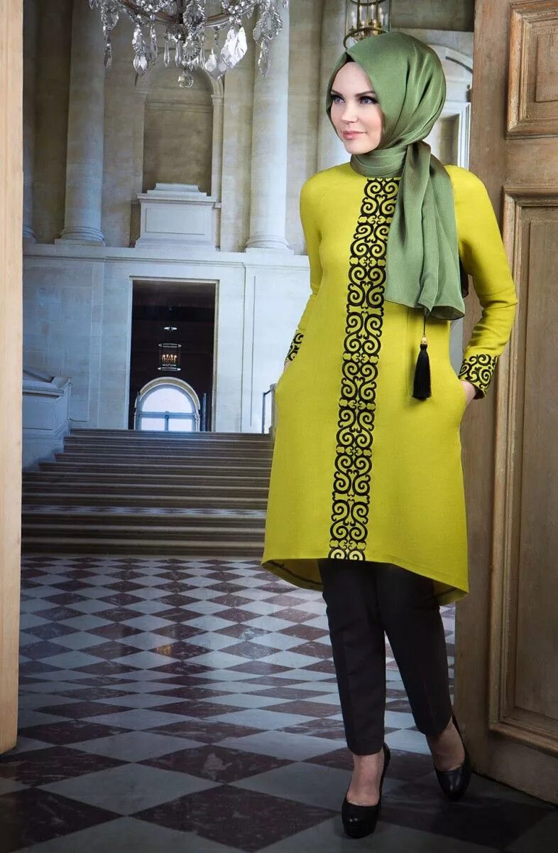 Михриниса султан великолепный век. Стиль одежды турции. Михриниса хатун. Турецкая одежда для женщин. Восточные платья для женщин.