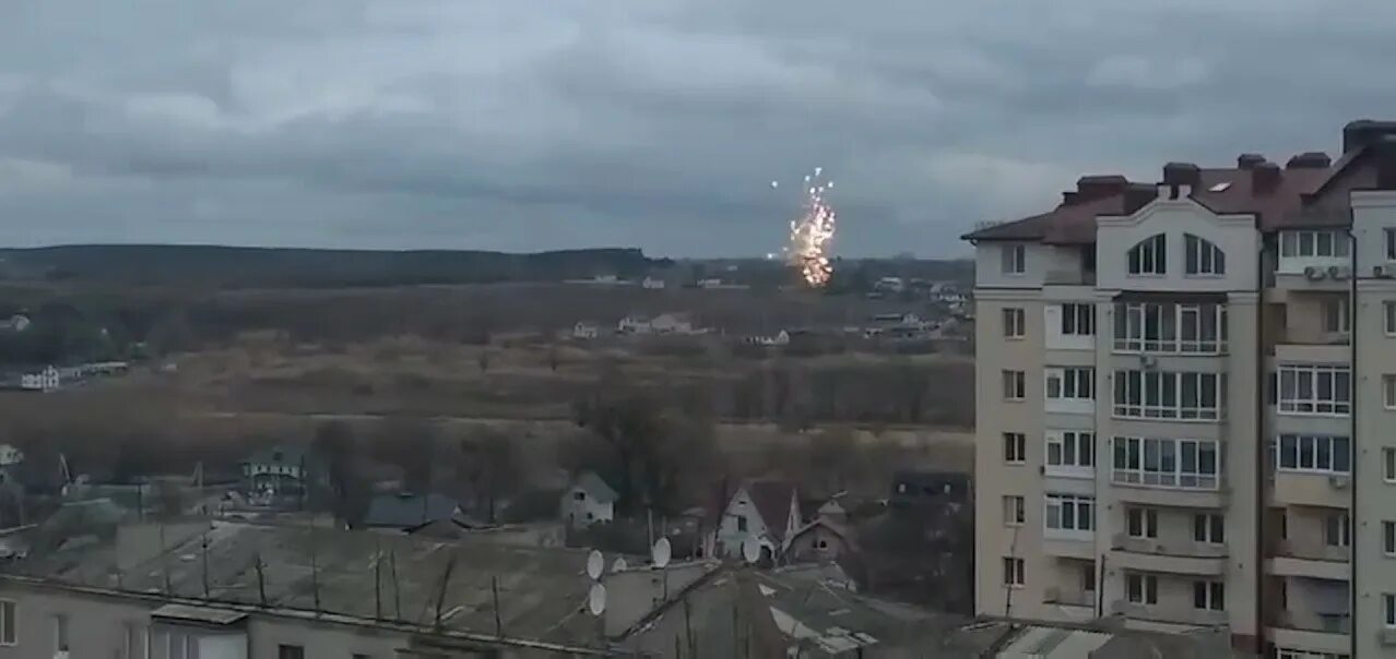 Сколько погибло в гостомеле. Гостомель аэродром бой. 24 Февраля 2022 Гостомель. Гостомель 24.02.2022.