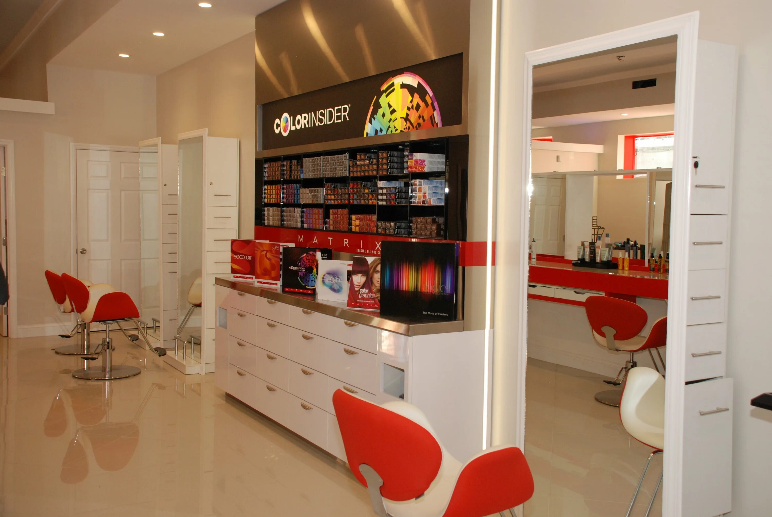 Салон парикмахерский матрикс. Салоны matrix. Салон красоты стрижка санкт-петербург. Матрикс парикмахерская улан-удэ. Матрих парикмахерская.