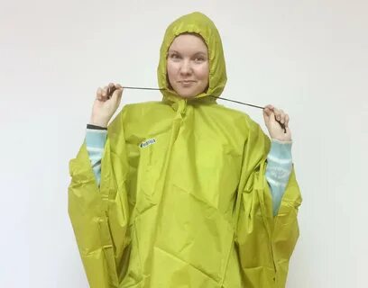 Плащ дождевик универсальный