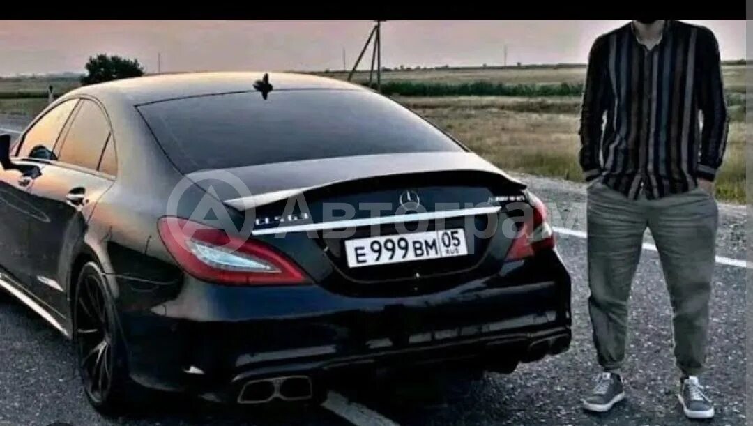 Бмв м5 ахмеда венгалби. Мерседес CLS 63 Ахмеда. Mercedes CLS 63 AMG Ахмеда Алиасхабова. ЧЛС 63 АМГ Мерседес Ахмеда. ЦЛС Ахмеда е999вм 05.