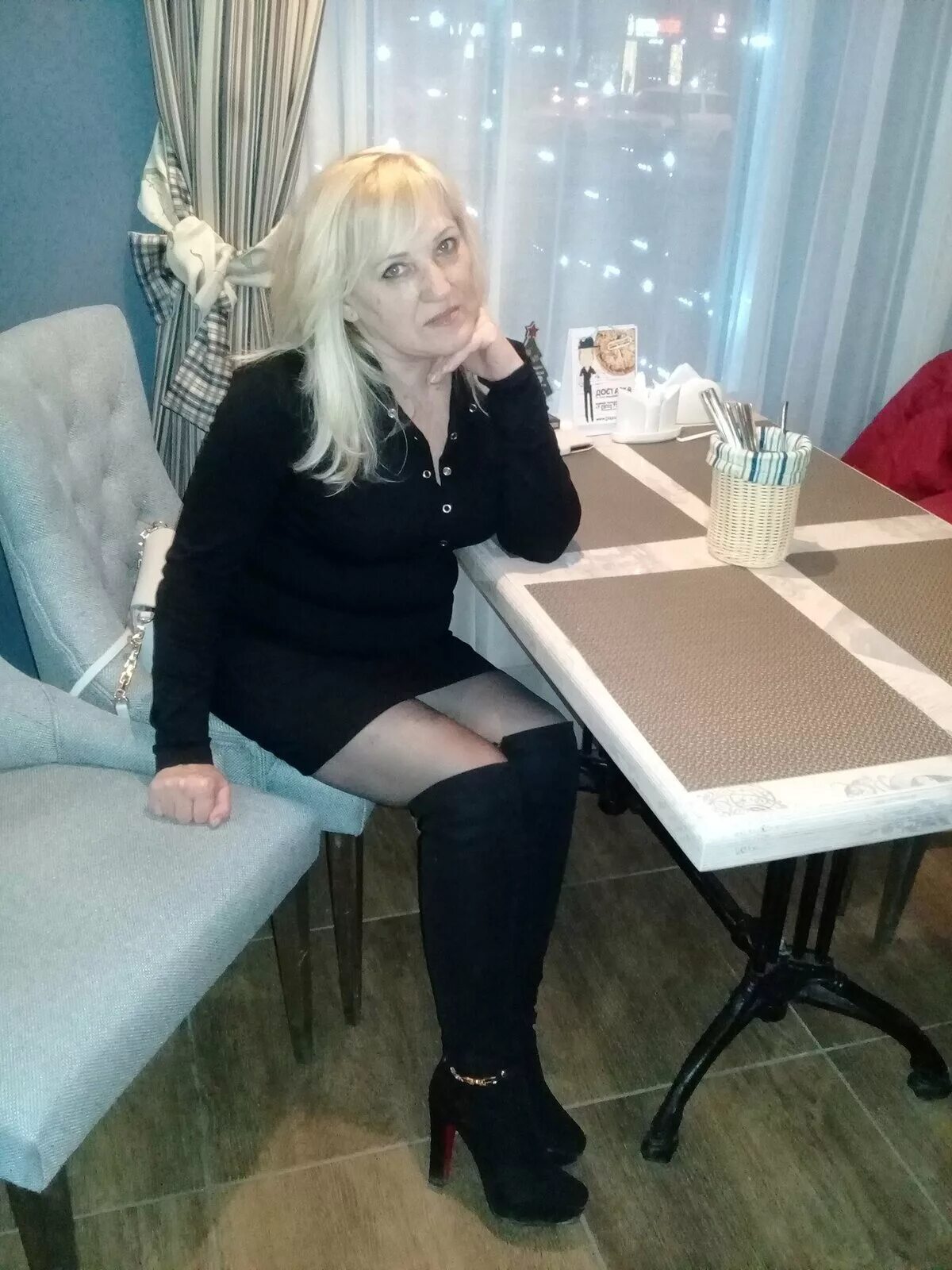 женщины из ростова на дону. номера телефонов девушек ростова. взрослые женщины ищут мальчиков. женщины ростова на дону. женщины 50 лет ростов на дону.