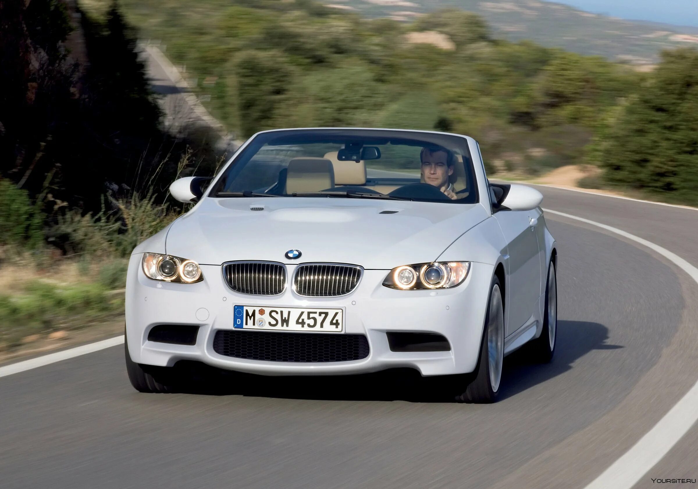 Автомобиль бмв. BMW m3 Convertible 2011. БМВ м3 кабриолет. БМВ м3 2009. BMW m3 Convertible 2010.